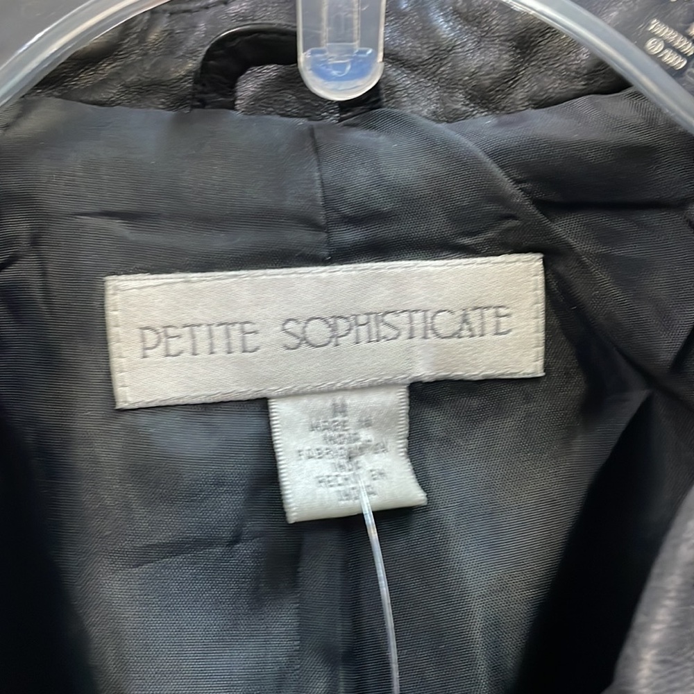 Leather jacket - Picture 2 of 3